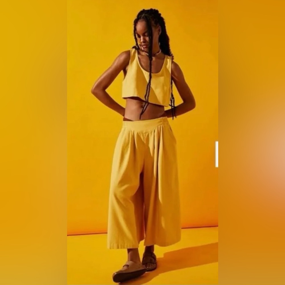 Free People Marizta two piece set yellow linen EUC